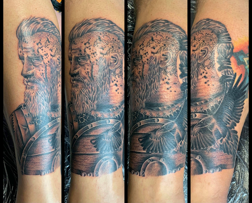 Explore country music tattoos ideas, creative tattoo ideas in Sunbury, available at Knuckles & Needles Tattoo Parlor