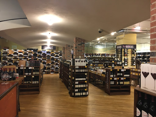 Liquor Store «Zachys Wine & Liquor», reviews and photos, 16 East Pkwy, Scarsdale, NY 10583, USA