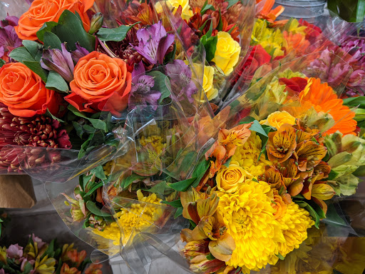 Supermarket «Giant Eagle Supermarket», reviews and photos, 24601 Chagrin Blvd, Beachwood, OH 44122, USA