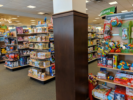 Book Store «Barnes & Noble», reviews and photos, 8029 Kingston Pike, Knoxville, TN 37919, USA