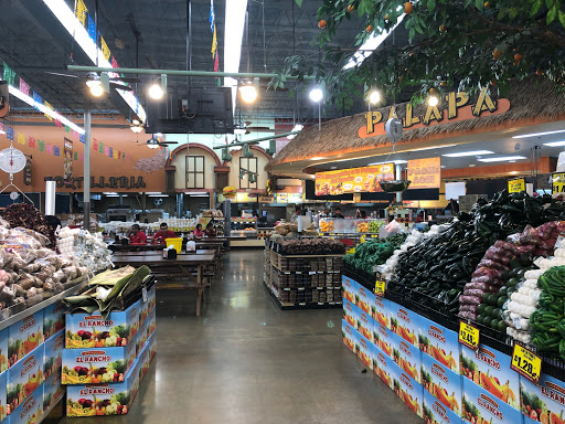 Mexican Grocery Store «El Rancho Supermarket», reviews and photos, 1212 N Beach St, Fort Worth, TX 76111, USA