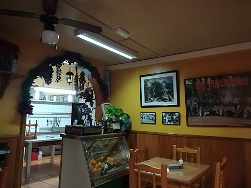 Información y opiniones sobre Bar restaurante Hermanos Cairos de San Cristóbal De La Laguna