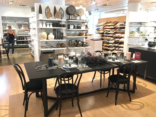 Furniture Store «Crate and Barrel», reviews and photos, 301 Santana Row, San Jose, CA 95128, USA