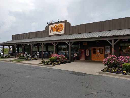 American Restaurant «Cracker Barrel Old Country Store», reviews and photos, 1780 E Center St, Madisonville, KY 42431, USA
