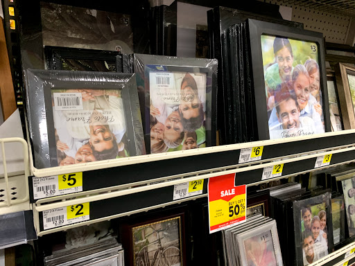 Home Goods Store «Dollar General», reviews and photos, 2140 Oregon St, Port Orford, OR 97465, USA