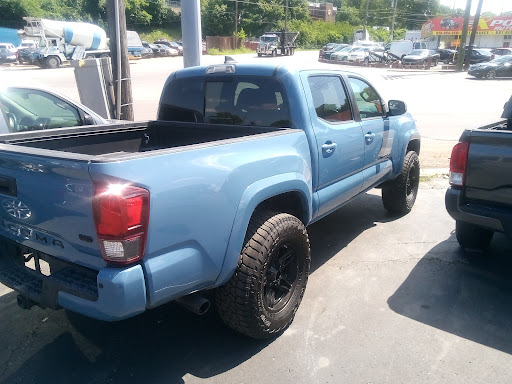 Used Car Dealer «E & S Auto Sales», reviews and photos, 2115 Nolensville Pike, Nashville, TN 37211, USA