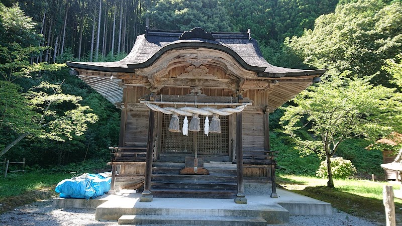 堅磐神社