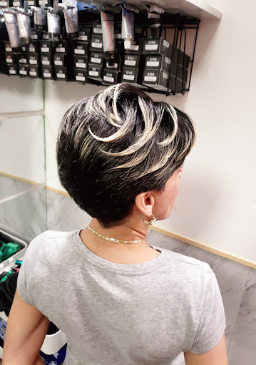 Hair Salon «Pelo Pelo Hair Salon», reviews and photos, 126-19 Jamaica Ave, Richmond Hill, NY 11418, USA