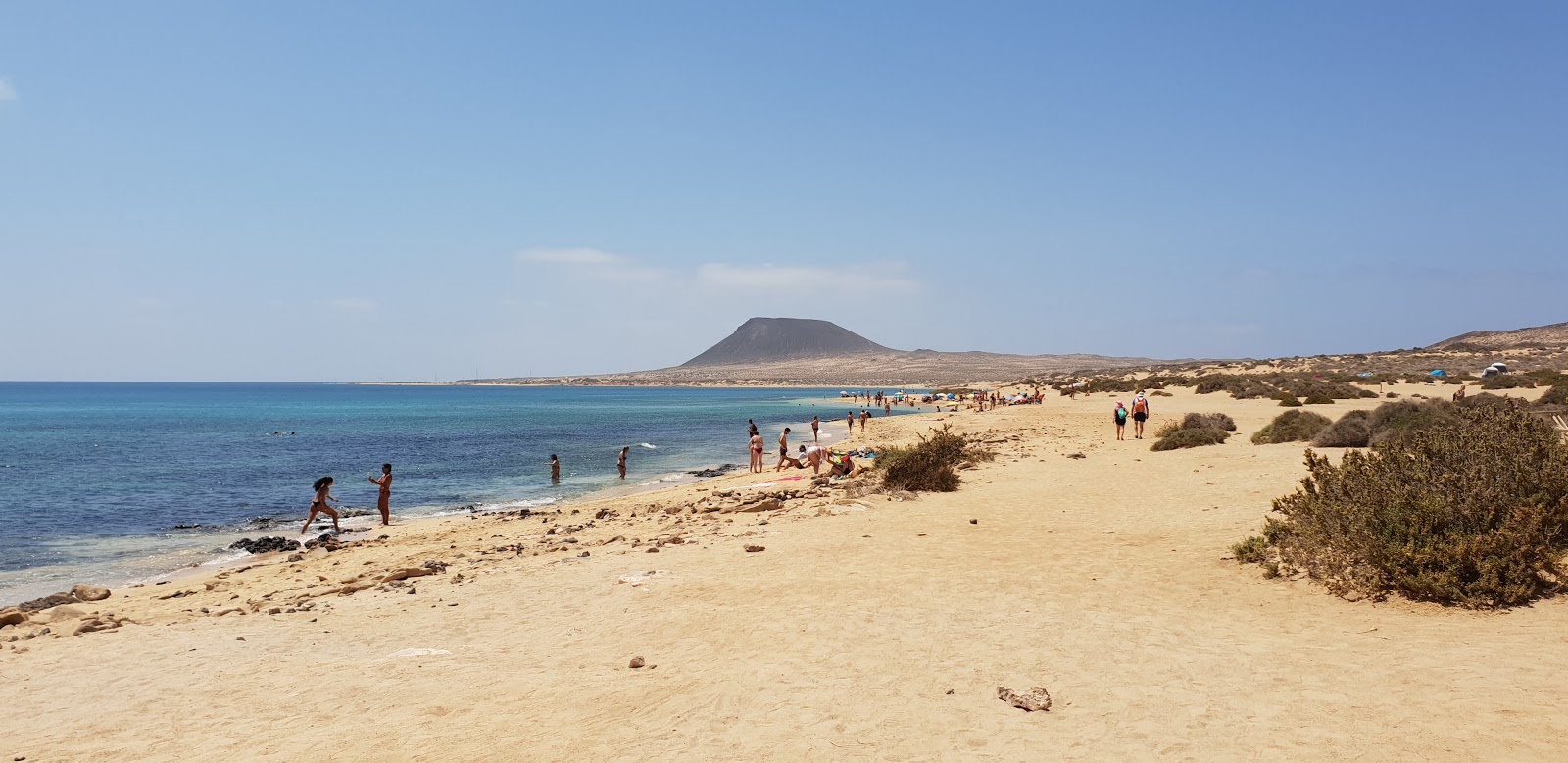 Photo de Playa del Salado situé dans une zone naturelle
