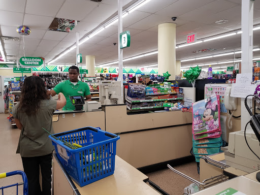 Dollar Store «Dollar Tree», reviews and photos, 3909 Queens Blvd, Sunnyside, NY 11104, USA