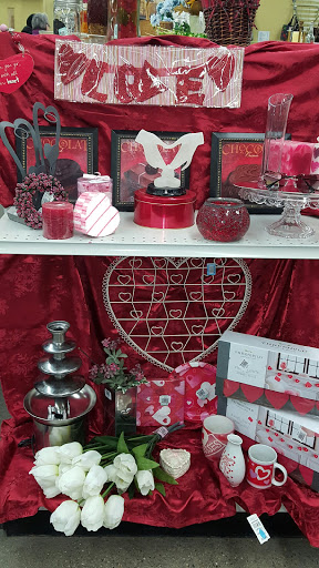 Thrift Store «Goodwill Store and Donation Center», reviews and photos, 950 W Norton Ave h, Muskegon, MI 49441, USA