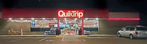 Gas Station «QuikTrip», reviews and photos, 1907 Hawkins Rd, Fenton, MO 63026, USA