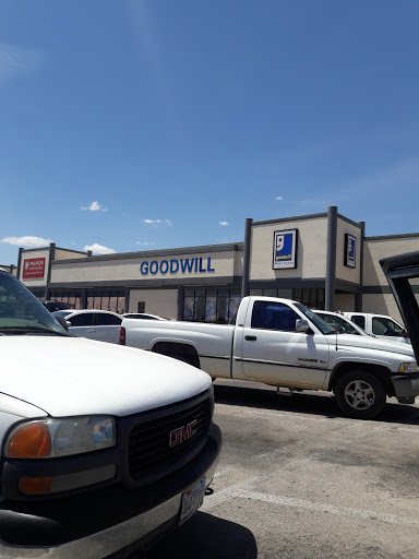 Thrift Store «Goodwill», reviews and photos