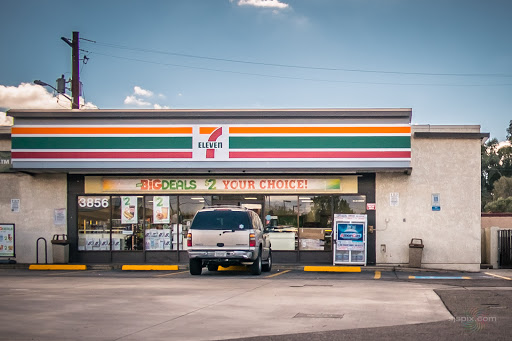 7-Eleven