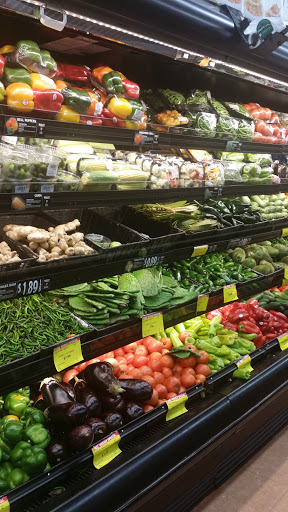 Grocery Store «C-Town Supermarkets», reviews and photos, 702 N 4th St, Allentown, PA 18102, USA