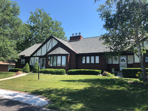 Roofing Contractor «Roofs By Rodger», reviews and photos, 212 E Logan St, Longview, IL 61852, USA