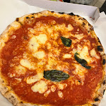 Photo n°1 de l'avis de Libera.e fait le 20/03/2023 à 22:36 sur le  Antica Pizzeria Del Borgo Orefici à Naples