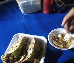 Tacos de carne asada \
