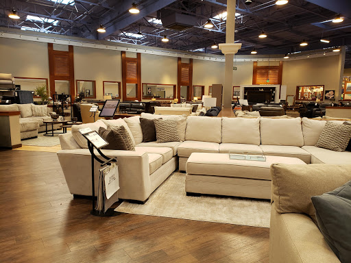 Furniture Store «Living Spaces - Rancho Cucamonga», reviews and photos, 12649 E Foothill Blvd, Rancho Cucamonga, CA 91730, USA