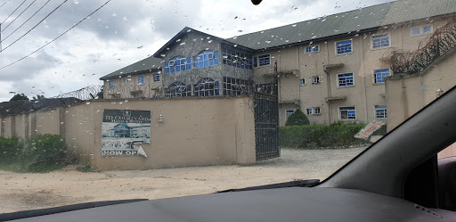 JD Courtyard Hotel and Suites Ltd, 2 Old Osubi Road By S.O Olotu Company, Warri, Nigeria, Hotel, state Delta