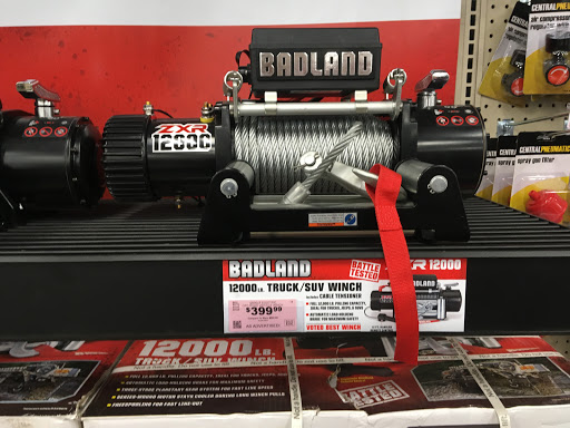 Hardware Store «Harbor Freight Tools», reviews and photos, 3709 Farmington Dr, Greensboro, NC 27407, USA