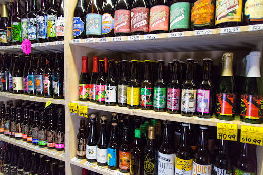 Liquor Store «Royal Liquors», reviews and photos, 3144 Williams Rd, San Jose, CA 95117, USA