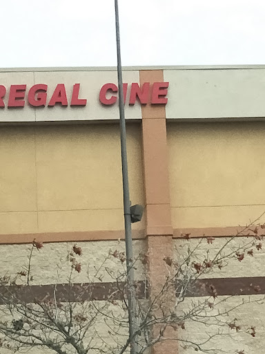 Movie Theater «Regal Cinemas Independence Mall 14 & RPX», reviews and photos, 101 Kingston Collection Way, Kingston, MA 02364, USA