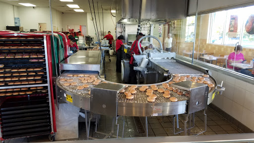 Bakery «Krispy Kreme Doughnuts», reviews and photos, 5318 W Irlo Bronson Memorial Hwy, Kissimmee, FL 34746, USA