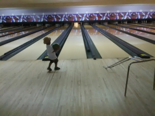 Bowling Alley «Bellair Lanes», reviews and photos, 2575 N Atlantic Ave, Daytona Beach, FL 32118, USA