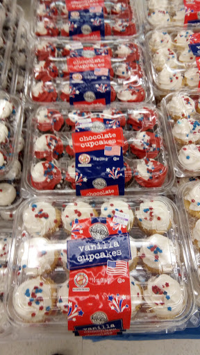 Grocery Store «Winn-Dixie», reviews and photos, 341 Stellar Dr, Brunswick, GA 31525, USA