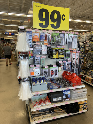 Tool Store «Harbor Freight Tools», reviews and photos, 410 W 49th St #104, Hialeah, FL 33012, USA