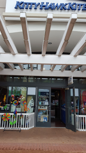 Outdoor Sports Store «Kitty Hawk Kites», reviews and photos, 324 Laskin Rd, Virginia Beach, VA 23451, USA