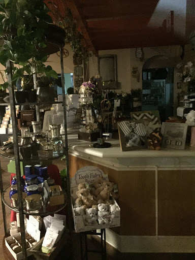 Florist «Buds Blooms & Beyond», reviews and photos, 11234 W Hillsborough Ave, Tampa, FL 33635, USA