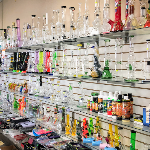 Tobacco Shop «Smoke Shop Plus», reviews and photos, 140 S Rainbow Blvd, Las Vegas, NV 89145, USA
