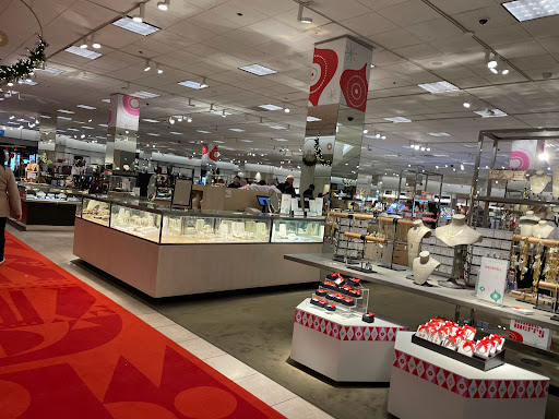 Department Store «Nordstrom», reviews and photos, 501 Garden State Plaza Blvd, Paramus, NJ 07652, USA
