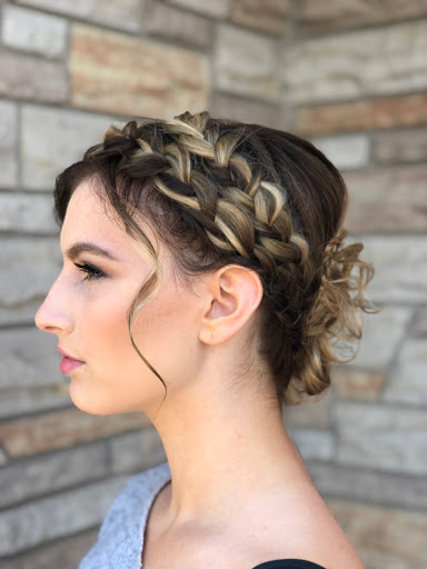 Hair Salon «Hollywood Hair Salon», reviews and photos, 693 Ling Rd, Rochester, NY 14612, USA