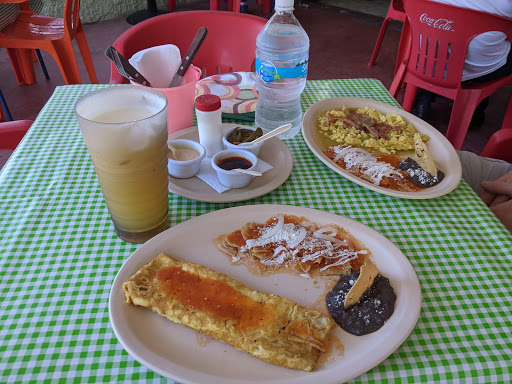 Tortas, Tacos, Quesadillas y más.. Ya estas!