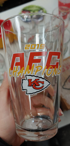 Sportswear Store «Kansas Sampler/Rally House Mission», reviews and photos, 6858 Johnson Dr, Mission, KS 66202, USA