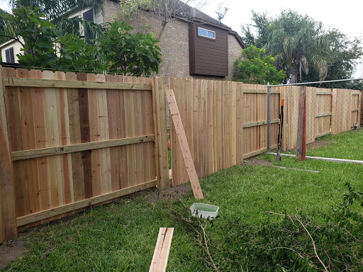 Baileys fence company and wall installers
