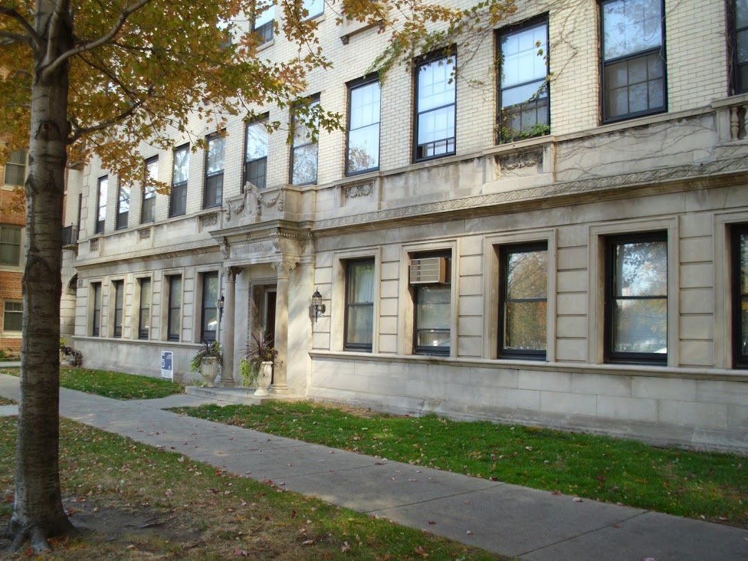 5120 S. Hyde Park Blvd. Apartments