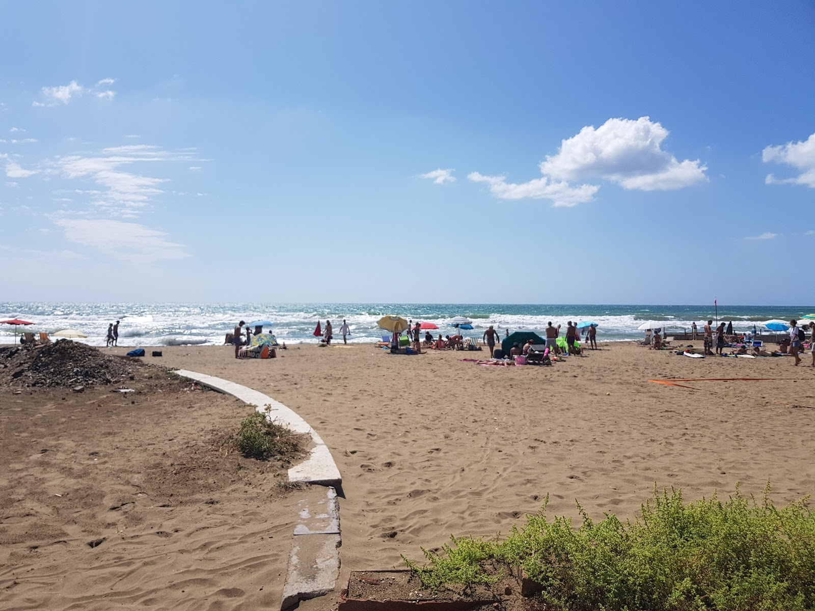 Santa Severa Plajı II'in fotoğrafı - Çocuklu aile gezginleri için önerilir