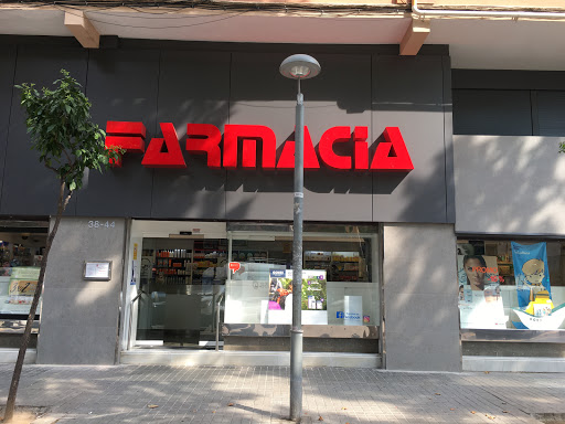 Imagen del negocio Farmàcia en Badalona, Barcelona