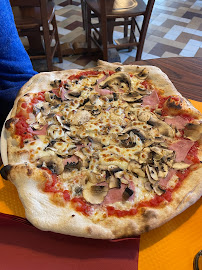 Pizza du Restaurant italien Grazie Mille à Cachan - n°8
