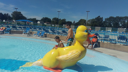 Park «Gouin Pool & Water Slides», reviews and photos, 2400 Scott St, Franklin Park, IL 60131, USA