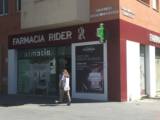 Farmacia Ríder.            Avda.           Ramón Carande.            5