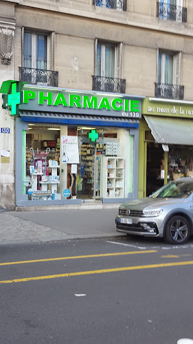 pharmacie handelsman , du 130 à Neuilly-sur-Seine