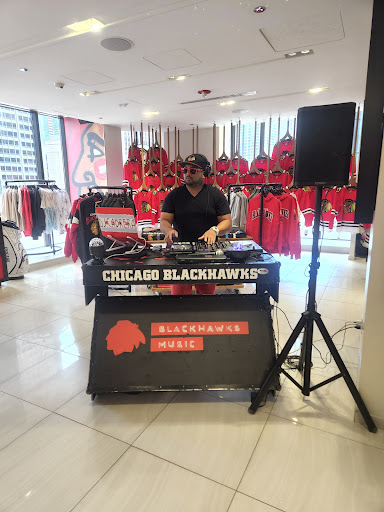 Sportswear Store «Blackhawks Store», reviews and photos, 333 N Michigan Ave, Chicago, IL 60601, USA