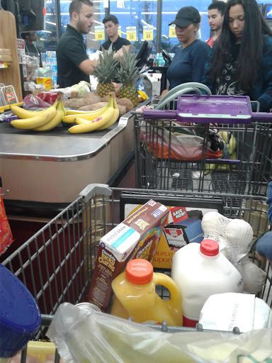 Supermarket «Supersaver Supermarket», reviews and photos, 2750 Davie Blvd, Fort Lauderdale, FL 33312, USA