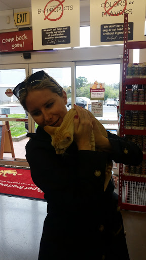 Pet Supply Store «Pet Food Express», reviews and photos, 3160 20th Ave, San Francisco, CA 94132, USA