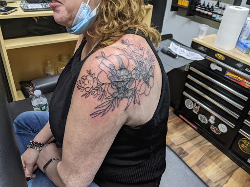 Tattoo Shop «7 Deadly Sins Tattoo», reviews and photos, 115 Munroe St, Lynn, MA 01902, USA